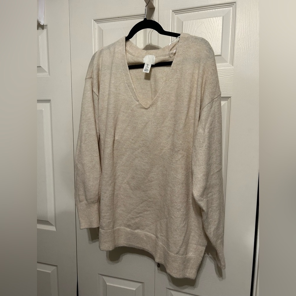 Oversized H&M Cream Sweater